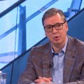 Marinika polivala poslanike vinom Vučić: Opozicija unapred pripremila izazivanje haosa