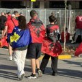 Skandal u Tirani: Albanci uništili srpsku zastavu VIDEO