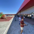 SVE NA JEDNO MESTO Otvoren novi trgovonski centar LESKO PARK