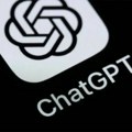 ChatGPT usporava rast