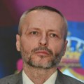 Olenik objavio da mu je policija uručila poziv da se javi u UKP