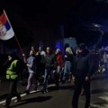 Najuporniji Piroćanci, uprkos kiši, ne odustaju - poruke podrške studentima iskazane i u 45. protestnoj šetnji