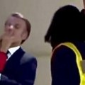 "Ona uvek ovako odgovara" Ponovo se oglasio Makron posle šamaranja: Šalili smo se, kao što često radimo