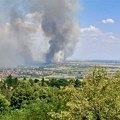 Veliki požar u Srbovu: Odbranjeno više od 20 kuća, veliki broj vatrogasaca na terenu, intervencija u toku FOTO, VIDEO