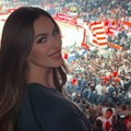 Otac joj igrao za Zvezdu, pa postao legenda crno-belih, sada je ova lepotica uživo gledala crveno-bele u Areni
