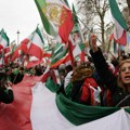 Da li je parola „globalizujte intifadu“ rasistička? Britanski Zeleni protiv zabrane pro-palestinskog protesta u Londonu