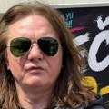 "Vozili su nas u ratnim vozilima kada je palo Jajce": Srđan Mobi Dik iskreno o nastupima tokom rata 90-tih