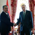 Ko je moćnik koji obožava Vlahovića?! Zbog Srbina stigao u Beograd, Dušan mu nosio srpski sir i paradajz, a posle derbija…