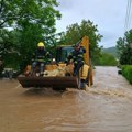 Obilne padavine izazvale izlivanje potoka u Svrljigu, voda ušla u 40 domaćinstava