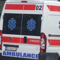 Mladić izboden ispred škole "Radoje Dakić“ u Rakovici