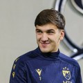 Zvezdino dete ostaje u klubu! Crveno-beli završili veliki posao
