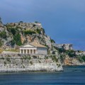 Omiljeno ostrvo Srba postaje raj za bogate turiste Menjaju pravac: Manje gužve, više luksuza!