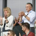 Srđan i Dijana Đoković daleko od sina i Vimbldona: Novak se bori u Londonu, a evo gde se njih dvoje nalaze