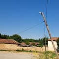 Bandera prekinula dečiji turnir u Lopardincu: Meštani u strahu, nadležni ćute
