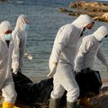 Tela pet migranata pronađena na obali istočno od Tripolija: traga se za jednim detetom