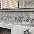 Vučićevim medijima se ne veruje, pa zato lojalisti moraju u tri smene da ispisuju uvredljive grafite