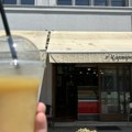 Malo ko zna pravu istinu o bozi. Novosađani se iznova vraćaju ovom zaboravljenom napitku, a na ovom mestu se pravi po…