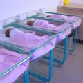 RZS: Broj rođenih tokom prvih šest meseci ove godine za 3,2 odsto veći nego tokom istog perioda 2025.