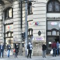 Sindikati Apoteka Beograd: Posle razgovora sa Vučićem prihvaćeni svi zahtevi zaposlenih
