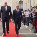 Vučević i Krozeto u Rimu o krizi na KiM i saradnji Srbije i Italije u oblasti odbrane