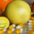 Са уносом витамина Ц се може и претерати: Ево које су нуспојаве