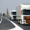 AMSS: Kamioni na Batrovcima čekaju četiri sata, a u Šidu pet sati za izlazak iz Srbije