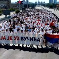Skup SNS-a "Srbija jedna porodica" ispred Doma Narodne Skupštine u Beogradu