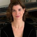 Pijanistkinja, kompozitorka i multimedijalna umetnica Irina Dečermić predstavlja koncert "Zvučne niti"