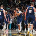 Veliki udarac za Jokićev Denver: Jeziva povreda saigrača, poznato koliko će odsustvovati! (video)