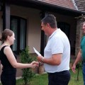 Živeli mladenci Od opštine Pećinci novim bračnim parovima po 50.000 dinara