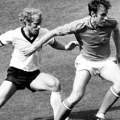 Evropsko fudbalsko prvenstvo u Jugoslaviji 1976: Tragično polufinale i „najpoznatiji penal u istoriji"