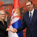 Vučić primio akreditivna pisma ambasadorke Švajcarske Lugon-Mulen