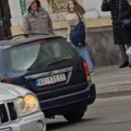 Studentkinja udarena na blokadi teško povređena – uhapšen vozač automobila