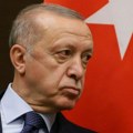 Erdogan skrhan od bola: Turski lider nije mogao da zadrži suze (foto)