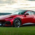 Ferrari prodaje mnogo automobila i zarađuje veliki novac