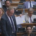 Đilas uručio zahvalnicu SNS-u što je u svoje redove prihvatio Kenu