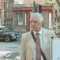 "Žandarm mi ispalio suzavac direktno u lice": I akademik Kostić sa svojim štafelajem žrtva policijske brutalnosti