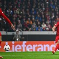 Uefa ne prašta: Pljuštale kazne zbog nereda navijača