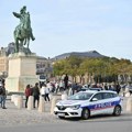 Versajska palata u Parizu evakuisana nakon pretnje bombom, sedma uzbuna za osam dana