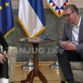 Hvala vam na hrabrosti: Predsednik sa Maricom, koja je nakon porođaja u Sremskoj Mitrovici izgubila bebu