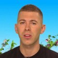 Božu džonsa svi šutnuli! Utehu tražio kod Kristijana, ali mu je i on okrenuo leđa! Ostao bez prijatelja, evo šta je uradio!…