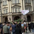 Dijana, niste sami: niški studenti idu u Beograd