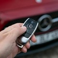 Kako otključati auto ako nestane baterije u ključu? Za ovaj trik mnogi nisu znali, a jako je koristan