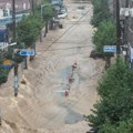 Poplavljene kuće, ulice poput reka i oboreno drveće: 2.500 slučajeva štete prijavljeno zbog obilne kiše u Južnoj Koreji