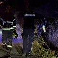 Jeziva nesreća u selu Rudine: Automobil sleteo u kanal, pa se zapalio! (Foto)