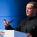 Oglasio se Medvedev: Ima važnu poruku za Ruse