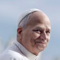 Papa Lav ima rak, Vatikan otkrio u kom je stanju nakon operacije koja je trajala 3 sata: „Odstranjen mu je režanj desnog…