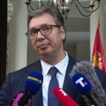 "Najlakše je okriviti nekog drugog..." Vučić - Ne mogu da kritikujem Lajčaka, znam da nije u lakoj poziciji