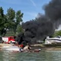 Požar na brodiću na savi na Novom Beogradu Građani u šoku posmatraju prizor (video)