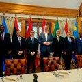 Predsednik Srbije sa afričkim ambasadorima o rezoluciji o Srebrenici